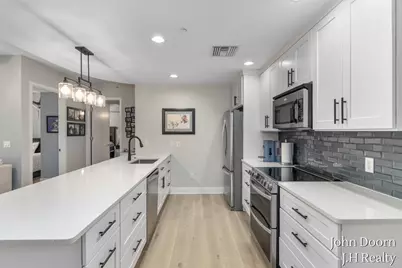 335 Bridge Street NW #1804, Grand Rapids, MI 49504 - Photo 3