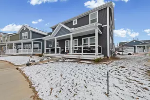 4515 Marie Therese Cir, Pinckney, MI 48169 - Photo 7