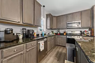 4515 Marie Therese Cir, Pinckney, MI 48169 - Photo 13