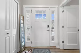 4515 Marie Therese Cir, Pinckney, MI 48169 - Photo 11