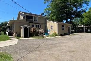 5645 E Grand River Ave, Howell, MI 48843 - Photo 11