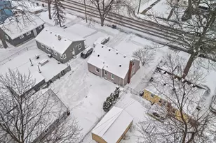 1002 Catalpa Dr, Royal Oak, MI 48067 - Photo 19