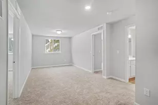 2046 Kristin Ct, Muskegon, MI 49442 - Photo 15