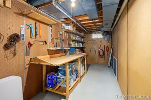 2921 Rosewood St, Hudsonville, MI 49426 - Photo 31