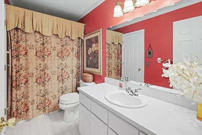 306 Pineknoll Court, Brighton, MI 48116 - Photo 15