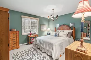 306 Pineknoll Ct, Brighton, MI 48116 - Photo 19