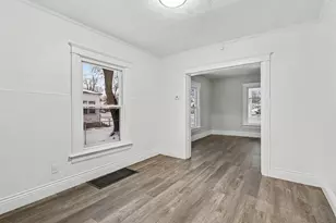 111 Nelson St, Battle Creek, MI 49014 - Photo 9