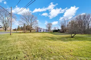 313 Monroe St, Brooklyn, MI 49230 - Photo 31