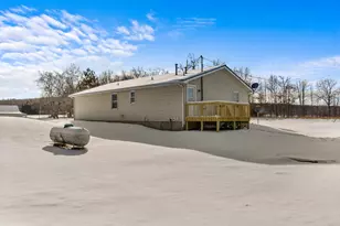 2340 E Mosherville Rd, Jonesville, MI 49250 - Photo 27