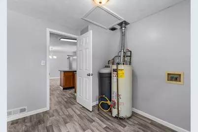 2340 E Mosherville Road, Jonesville, MI 49250 - Photo 21