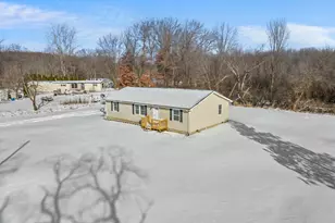 2340 E Mosherville Rd, Jonesville, MI 49250 - Photo 31