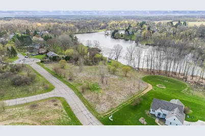 2658 W Lakeland Drive #35, Berrien Springs, MI 49103 - Photo 5
