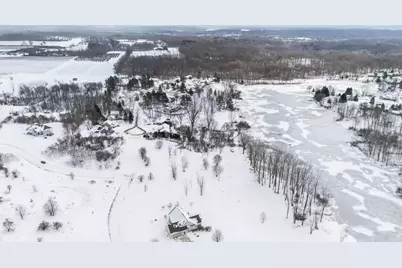 2686 W Lakeland Drive #34, Berrien Springs, MI 49103 - Photo 5