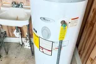 218 Harrison Blvd, Muskegon, MI 49444 - Photo 11