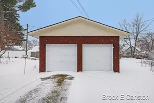 1157 W Dale Ave, Muskegon, MI 49441 - Photo 5