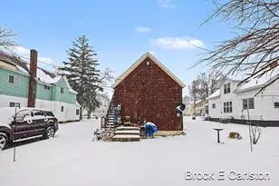 1157 W Dale Ave, Muskegon, MI 49441 - Photo 35