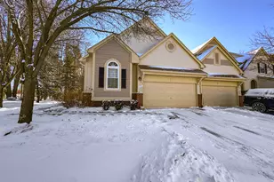 38347 Churchill Ln, Farmington Hills, MI 48331 - Photo 23