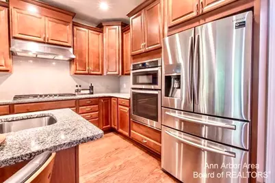 3024 N Spurway Drive, Ann Arbor, MI 48105 - Photo 9