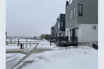 258 Viridian Shores Drive #8, Muskegon, MI 49440 - Photo 3