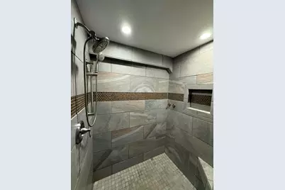 7684 Pioneer Drive, Ypsilanti, MI 48197 - Photo 29