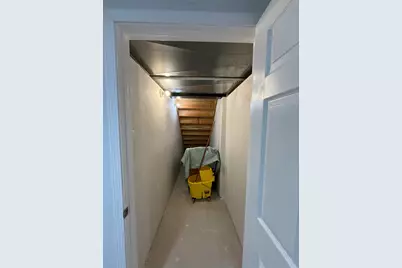 7684 Pioneer Drive, Ypsilanti, MI 48197 - Photo 31