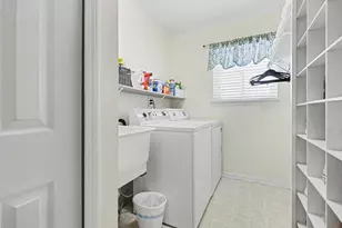 7684 Pioneer Dr, Ypsilanti, MI 48197 - Photo 15