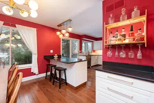 1803 Farmbrook Dr, Troy, MI 48098 - Photo 7