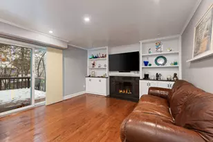 1803 Farmbrook Dr, Troy, MI 48098 - Photo 13