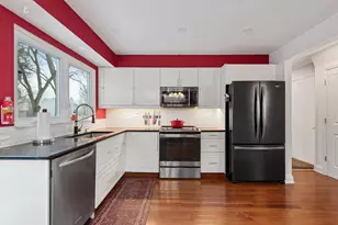 1803 Farmbrook Dr, Troy, MI 48098 - Photo 3