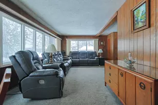 15899 Lakeview Dr, Buchanan, MI 49107 - Photo 25