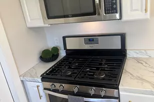 231 NE Smith St, Sheridan, MI 48884 - Photo 9