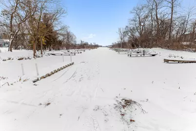 1104 Tecumseh Avenue, Waterford, MI 48327 - Photo 15