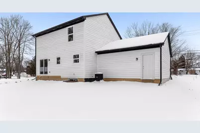 1104 Tecumseh Avenue, Waterford, MI 48327 - Photo 7