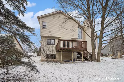 2136 Stowevalley Drive SE, Grand Rapids, MI 49508 - Photo 27