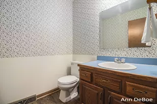 2136 Stowevalley Dr SE, Grand Rapids, MI 49508 - Photo 13