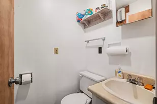 884 Wells St, South Haven, MI 49090 - Photo 29