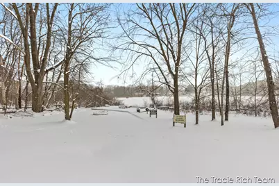 831 Scott Woods Drive NE, Comstock Park, MI 49321 - Photo 41