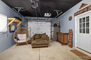 831 Scott Woods Dr NE, Comstock Park, MI 49321 - Photo 31