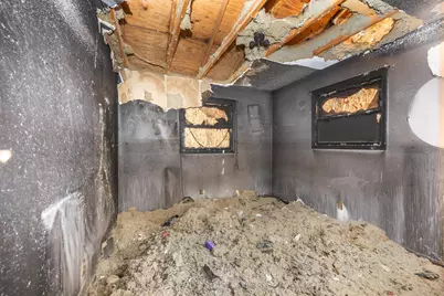 2360 Roncy Road, Benton Harbor, MI 49022 - Photo 11