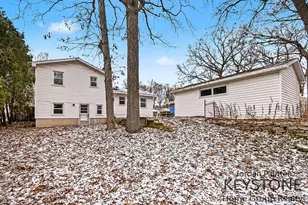 1510 Southlawn Dr SW, Wyoming, MI 49509 - Photo 15