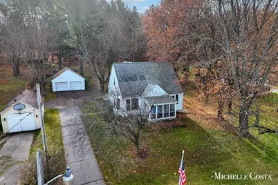 13100 Grand River Drive SE, Lowell, MI 49331 - Photo 3