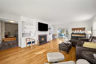 2511 Riverwood Terrace, Saint Joseph, MI 49085 - Photo 13