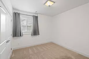 7182 Breton Woods Ct, Kalamazoo, MI 49009 - Photo 43