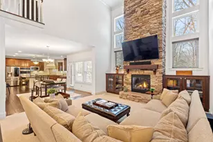 7182 Breton Woods Ct, Kalamazoo, MI 49009 - Photo 11