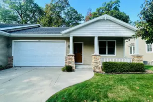 1231 Blue Heron Dr, Ludington, MI 49431 - Photo 1