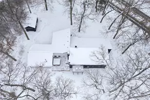 15060 Mercury Dr, Grand Haven, MI 49417 - Photo 9