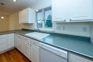 2350 Shoreham Highlands St, Saint Joseph, MI 49085 - Photo 11