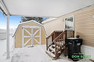 13749 Bluebell Ln, Cedar Springs, MI 49319 - Photo 17