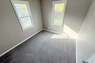 14936 Alberta Ave, Warren, MI 48089 - Photo 9