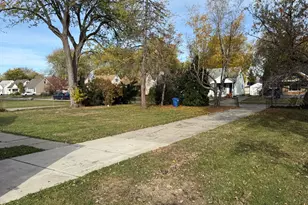 14936 Alberta Ave, Warren, MI 48089 - Photo 3